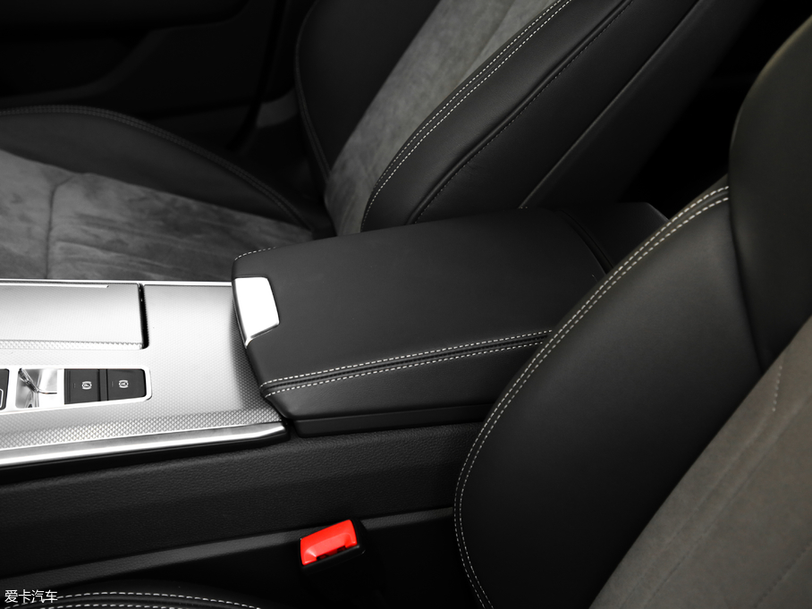 2019WA6L 45 TFSI quattro xӸ