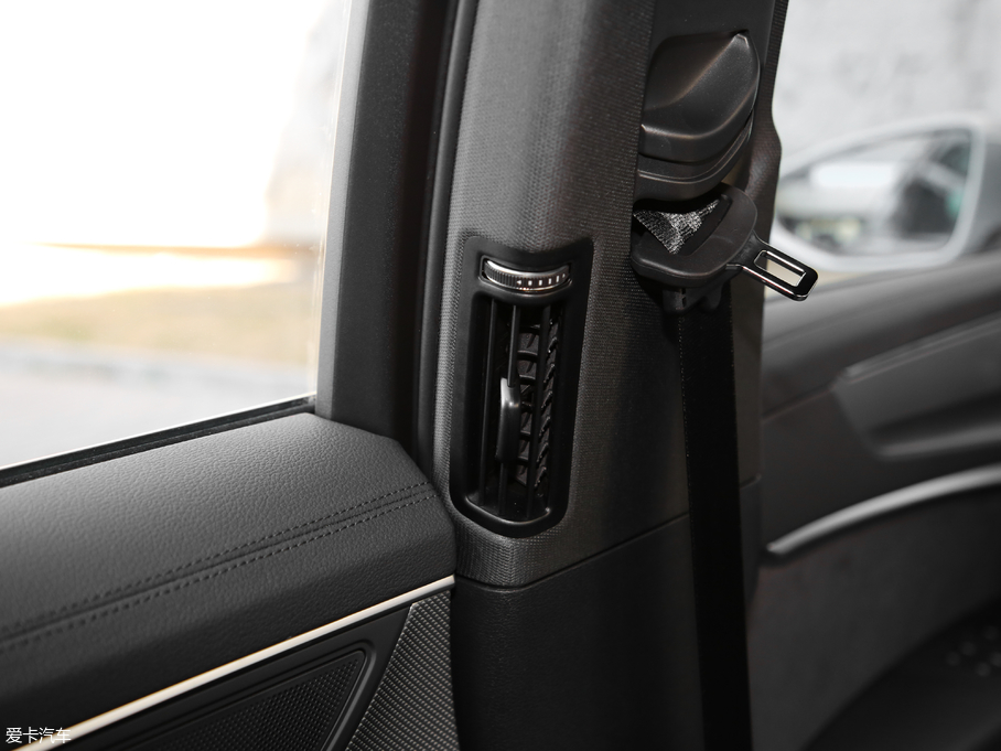 2019WA6L 45 TFSI quattro xӸ