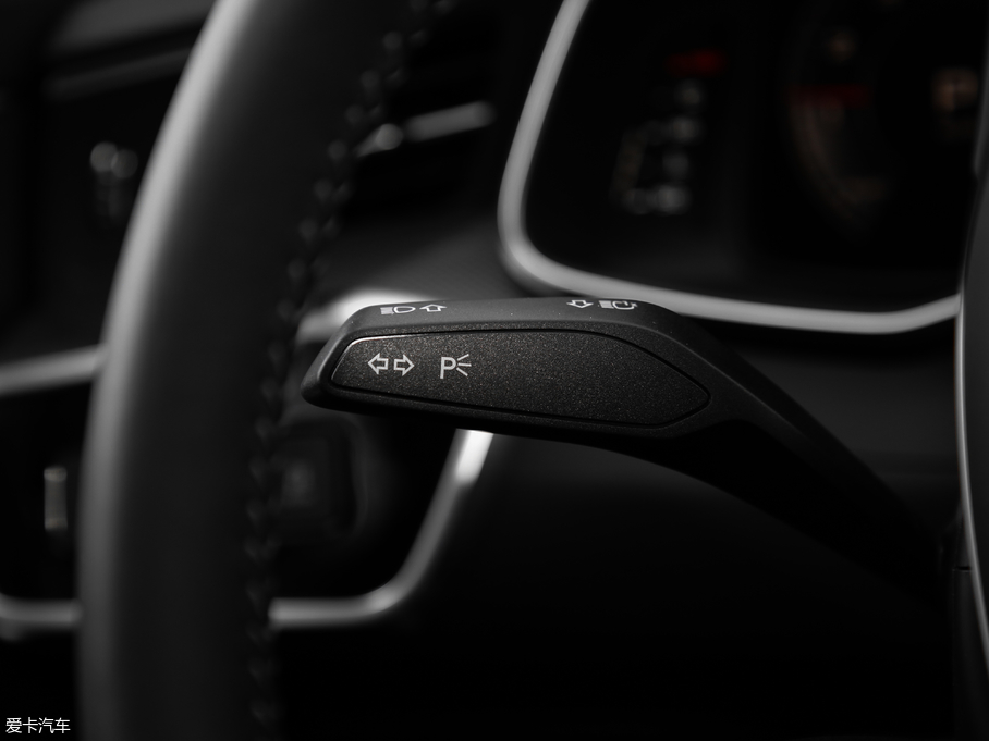 2019WA6L 45 TFSI quattro xӸ