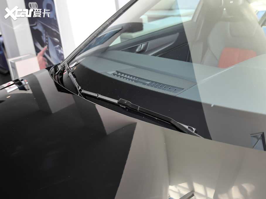 2019��W��A6L 40TFSI ���A�Ӹ���