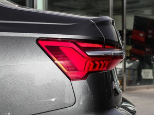 201945TFSI quattro Ӹ ^