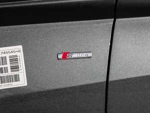 201945TFSI quattro Ӹ ^