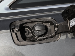 201945TFSI quattro Ӹ ^