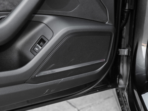 201945TFSI quattro Ӹ g