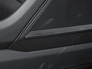 201945TFSI quattro Ӹ g