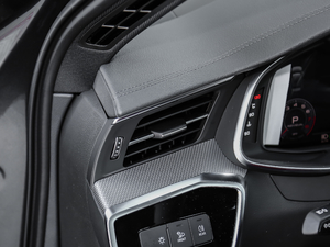 201945TFSI quattro Ӹ g