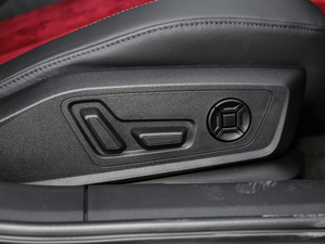 201945TFSI quattro Ӹ g