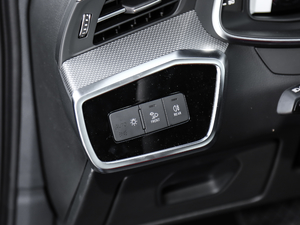 201945TFSI quattro Ӹ п؅^(q)