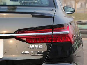 201945 TFSI quattro xӸ β