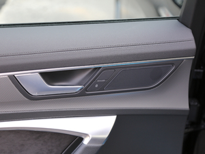 201945 TFSI quattro xӸ g