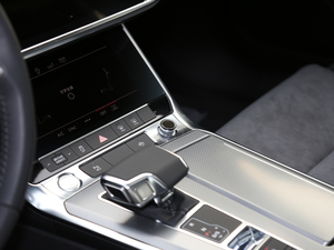 201945 TFSI quattro xӸ п؅^