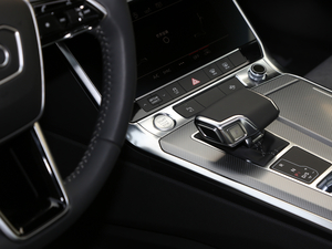 201945 TFSI quattro xӸ п؅^