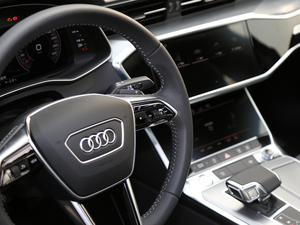 201945 TFSI quattro xӸ п؅^