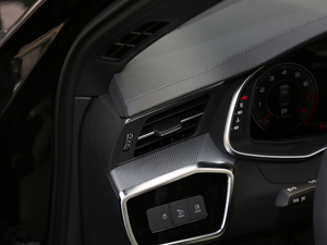 201945 TFSI quattro xӸ п؅^