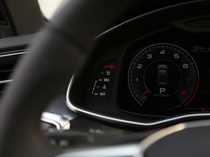 201945 TFSI quattro xӸ п؅^