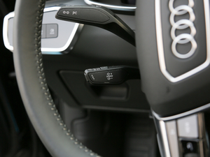 201945 TFSI quattro xӸ п؅^