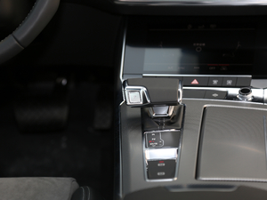 201945 TFSI quattro xӸ п؅^(q)