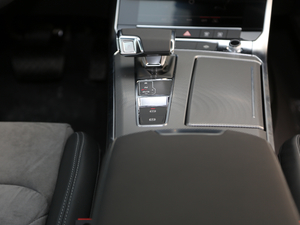 201945 TFSI quattro xӸ п؅^(q)