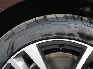 201945TFSI xӸ ݆̥ߴ