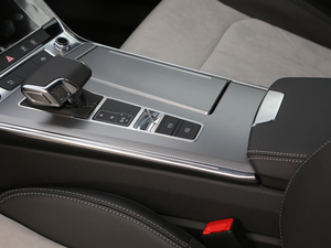 201945TFSI xӸ v܇Ƅ