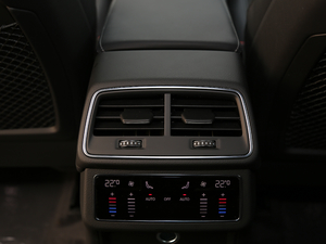 201945TFSI xӸ п؅^