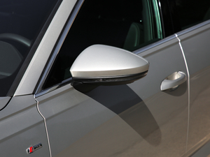 201945 TFSI quattro xӸ ^