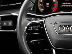 201945 TFSI quattro xӸ п؅^