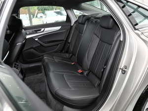 201945TFSI quattro x 