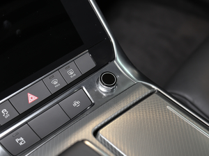 201945TFSI quattro x п؅^(q)