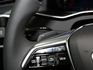 201945TFSI quattro x п؅^