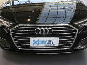 201945TFSI quattro  оW