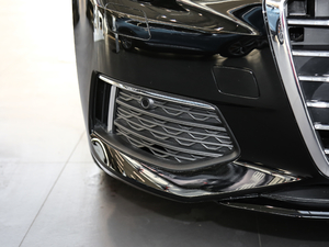 201945TFSI quattro  ^