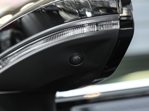 201945TFSI quattro  ^