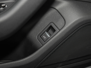 201945TFSI quattro  g