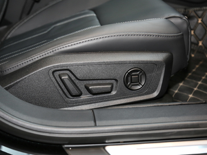 201945TFSI quattro  g