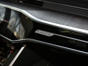 201945TFSI quattro  g