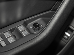 201945TFSI quattro  п؅^