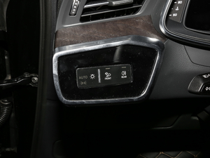 201945TFSI quattro  п؅^