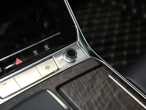 201945TFSI quattro  п؅^