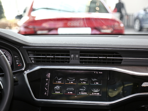 201945TFSI quattro  {L