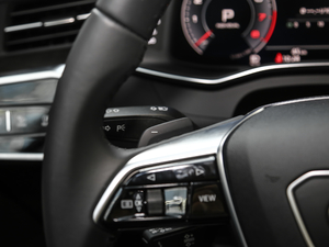 201945TFSI quattro  п؅^