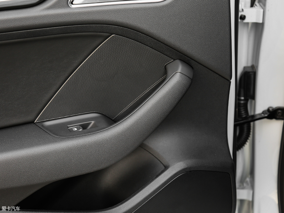 2019WA3 Sportback 35 TFSIr V