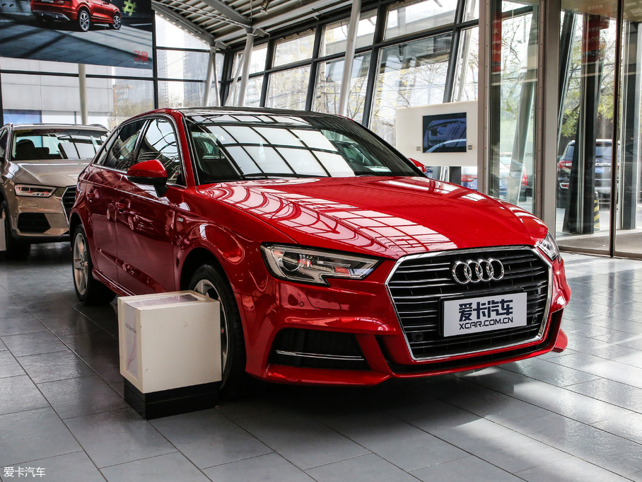 2019WA3 Sportback 35 TFSIr V