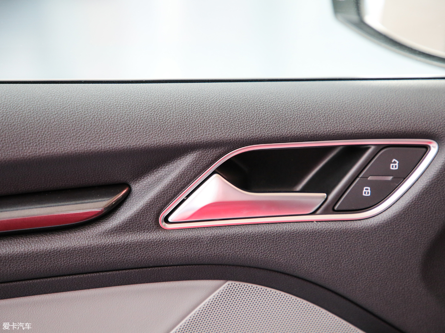 2019WA3 Sportback 35 TFSIr V