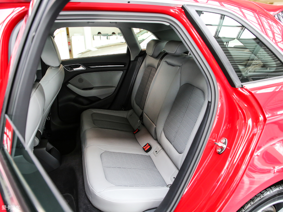 2019?yun)WA3 Sportback 35 TFSIr(sh) V