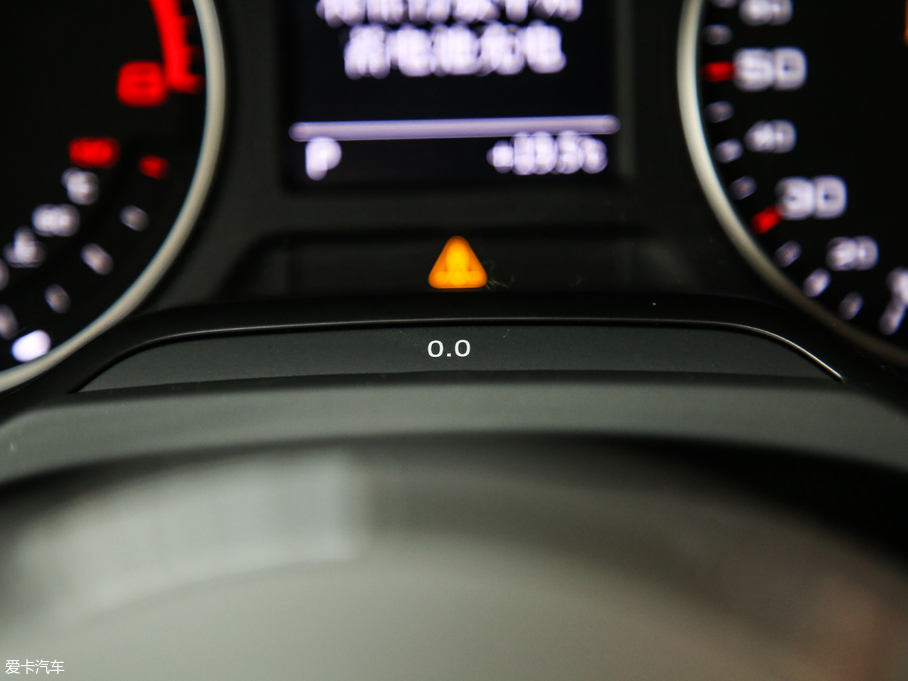 2019��W��A3 Sportback 35 TFSI�r���� ��V