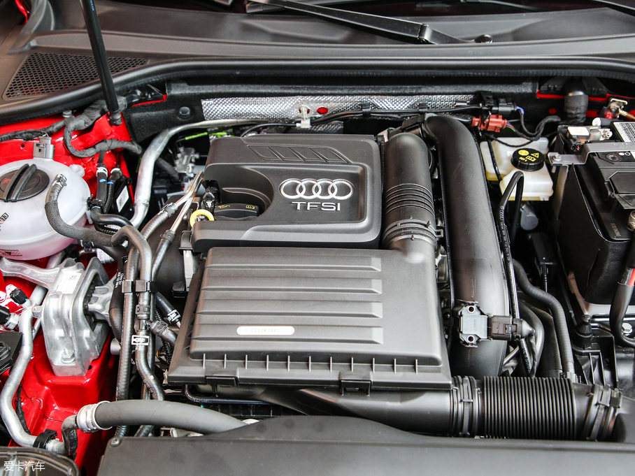 2019WA3 Sportback 35 TFSIr V