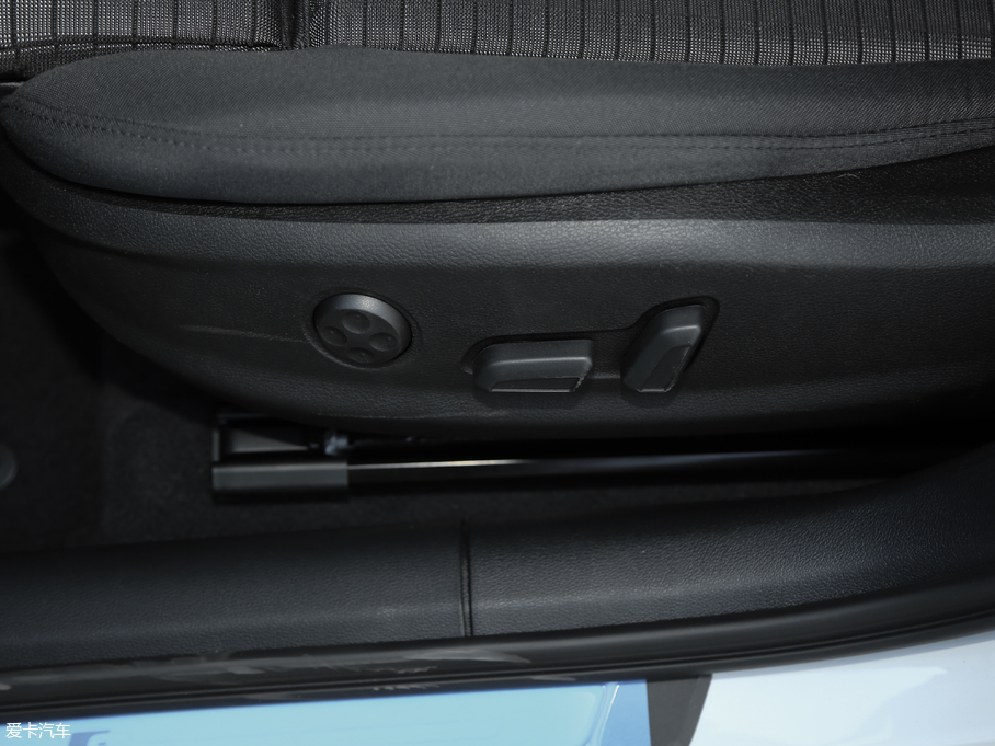 2019WA3 Sportback 35 TFSI\ VI