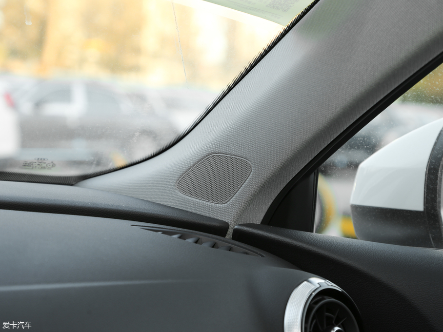 2019��W��A3 Sportback 35 TFSI�\���� ��VI