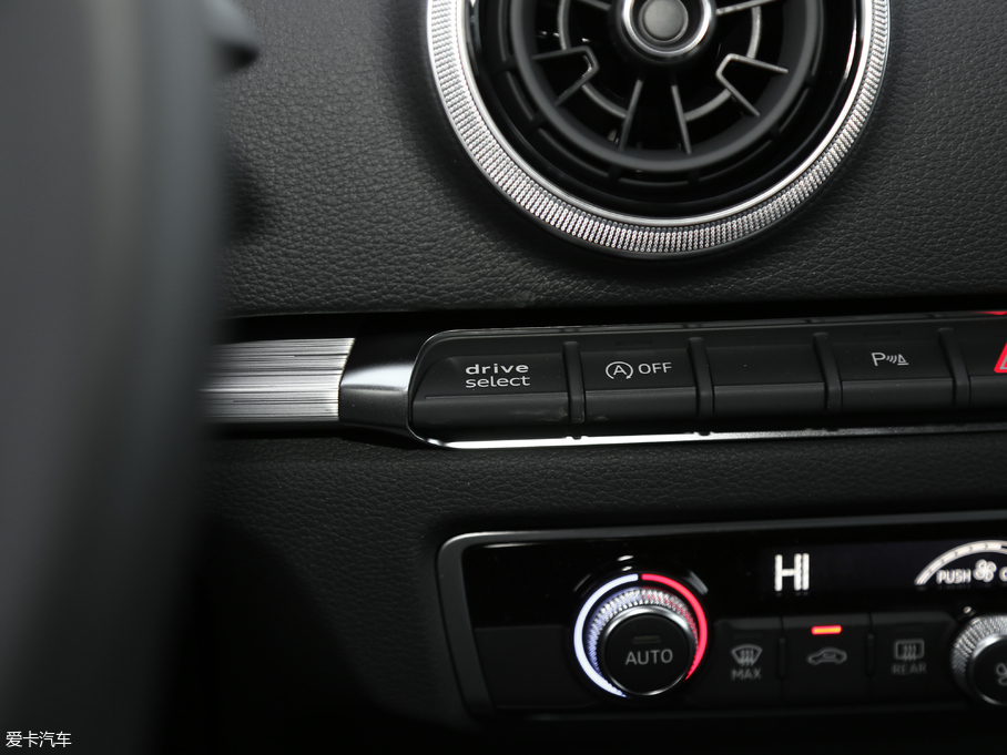 2019WA3 Sportback 35 TFSI\ VI